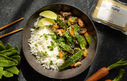 Fitness recept: Veganski Stir-Fry s Tofuom i Povrćem
